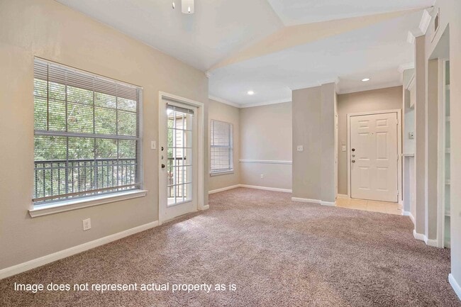 Building Photo - 2400 Spring Rain Dr