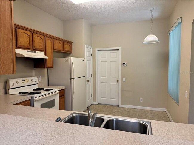 Foto del edificio - 4107 Key Thatch Dr
