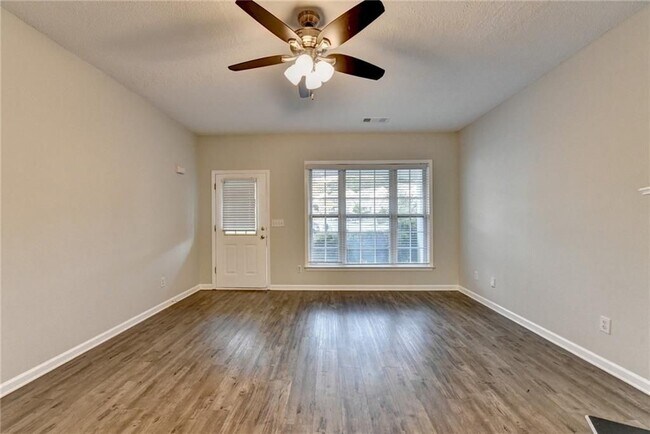 Foto del edificio - 3415 Oxwell Dr NW