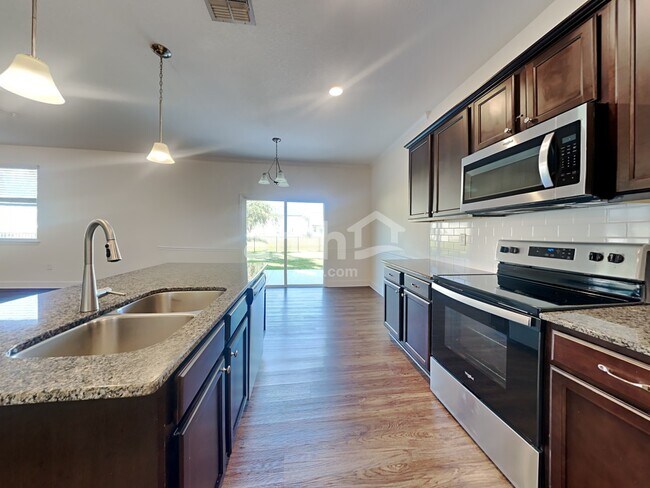 Building Photo - 3044 Eagle Bluff Way