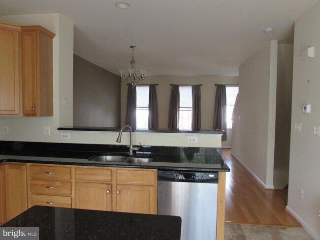 Building Photo - 42845 Sykes Terrace