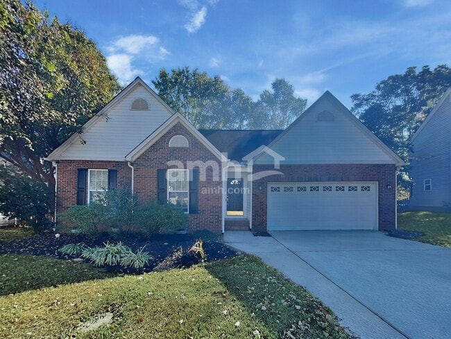 Building Photo - 7 Hazeltine Ct