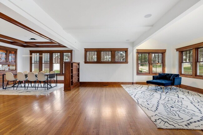Foto del edificio - 539 S Cook St