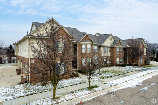 Building Photo - Fairview Estates