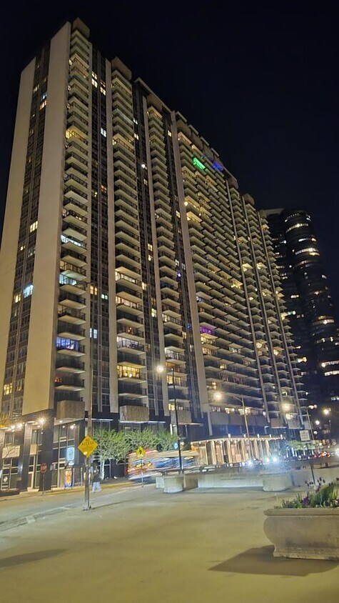 Foto principal - 400 E Randolph St
