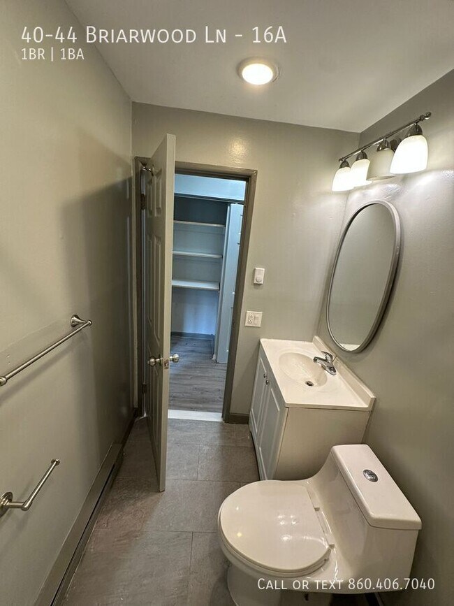 Foto del edificio - 40-44 Briarwood Ln-16A