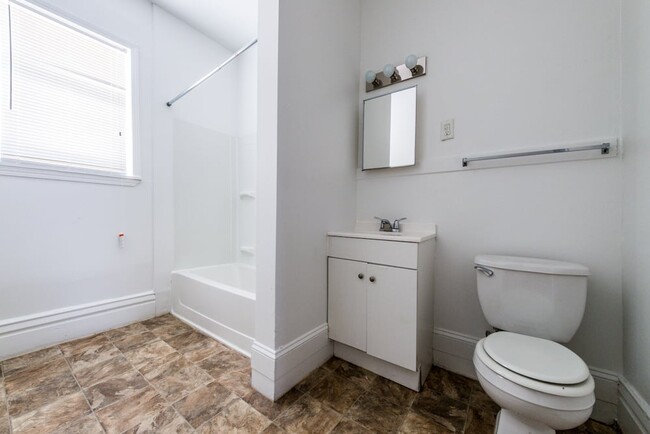 Foto del edificio - 41-53 E 156th St