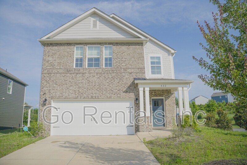 Foto principal - 432 Crossbridge Rd