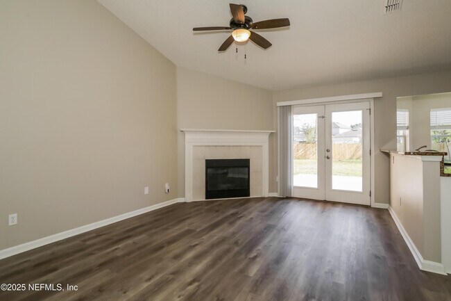 Building Photo - 3175 Olde Sutton Parke Dr