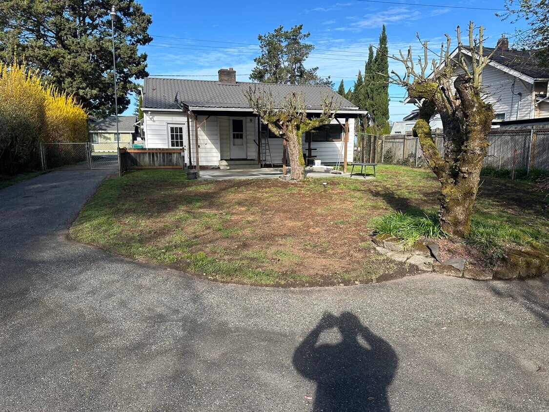 Foto del edificio - 114 M St SE