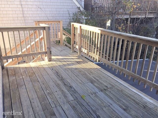 3 br, 1.5 bath - 780 Broad St - 3 br, 1.5 bath  - 780 Broad St