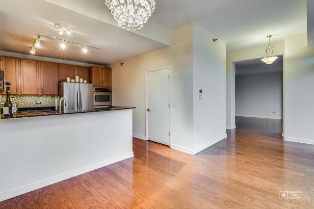 Foto del edificio - 3 bedroom in Chicago IL 60616
