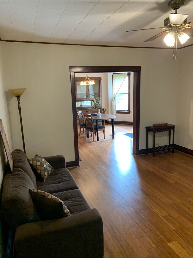 DR viewed from LR - 308 Marengo Ave #1