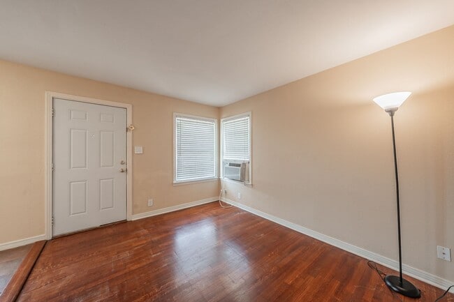 Building Photo - 3301 Tex Blvd