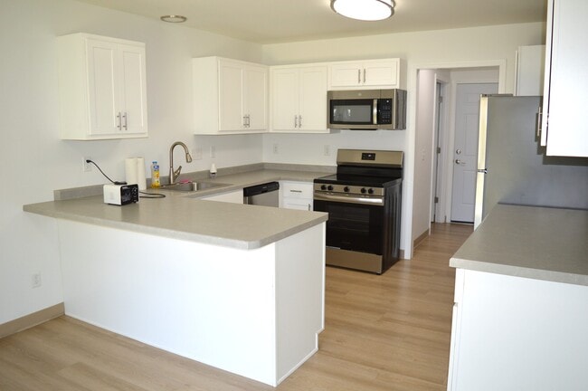 Building Photo - 2305 McKenna Blvd