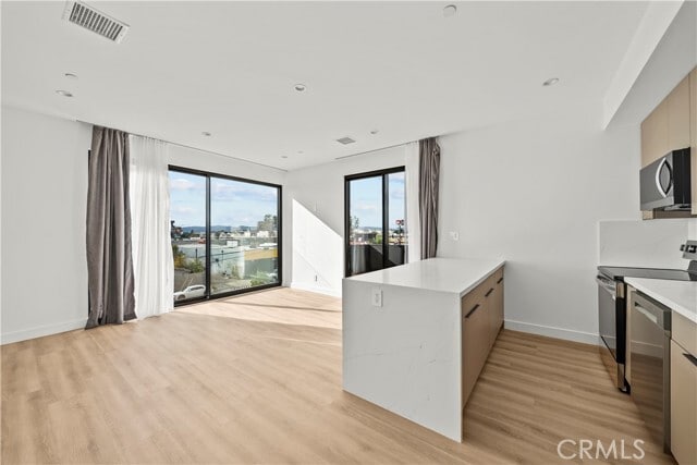 Foto del edificio - 6605 Troost Ave