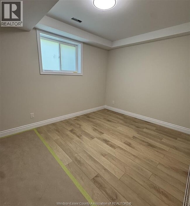 Building Photo - 448 Crawford Ave
