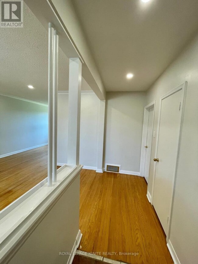 Building Photo - 39 Greenock Ave