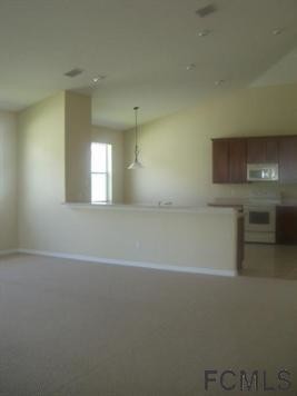 Building Photo - 15 Raintree Cir