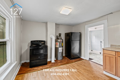 Building Photo - Private, Move in Ready 1 Bed 1 Bath!!