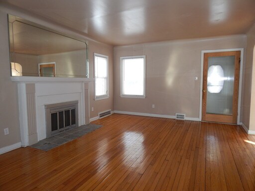 Foto del edificio - 17395 Annchester Rd