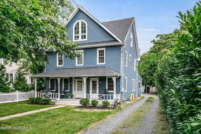 Foto del edificio - 34 Ridge Rd