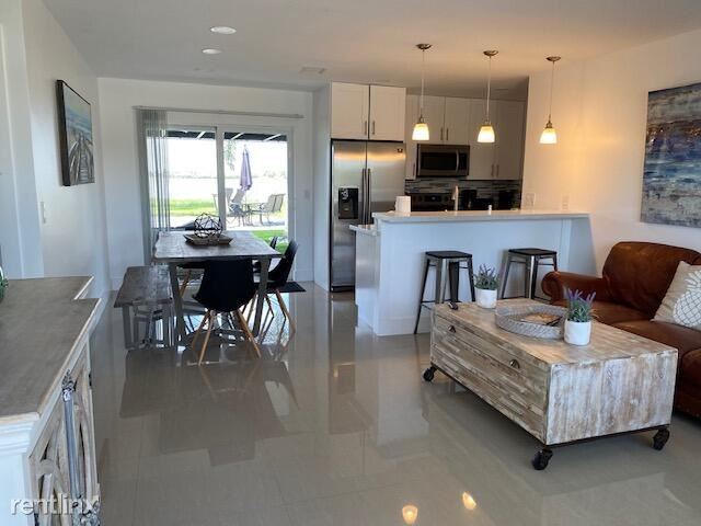 Foto del edificio - 3 br, 3 bath House - 1398 6th St