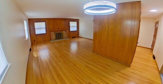 Foto del edificio - Pet Friendly + Great Location + Stainless ...