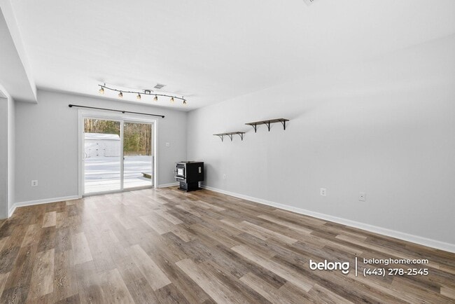 Foto del edificio - 15390 Matthews Manor Rd