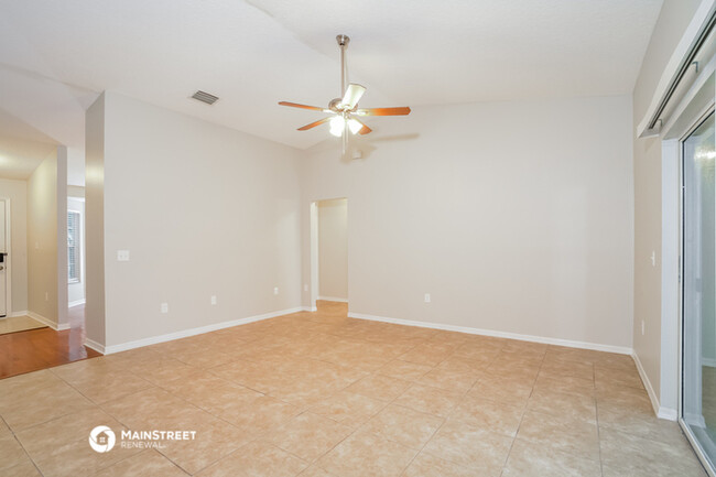 Building Photo - 5415 Gaucho Way