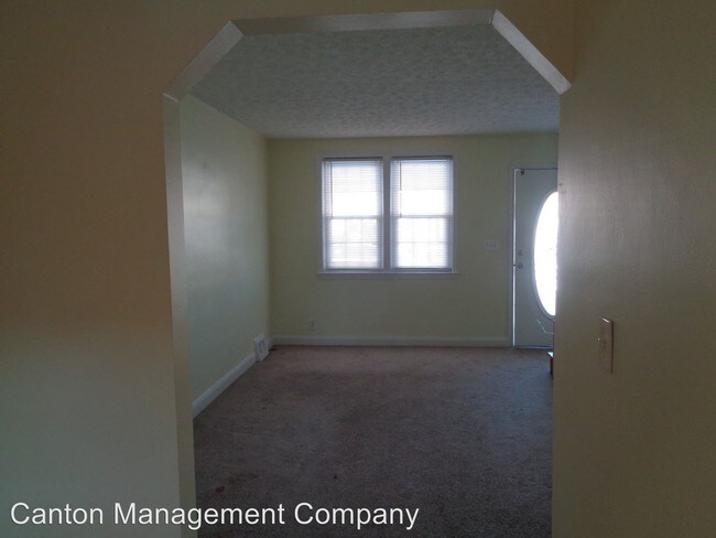 Foto del edificio - 2 br, 2 bath House - 2112 Harman Ave.