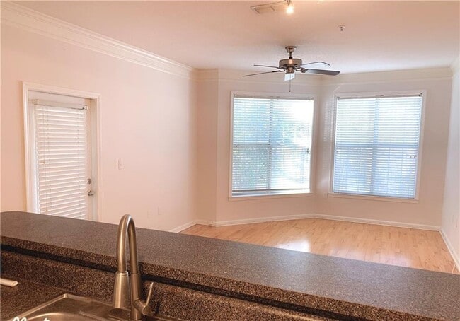 Building Photo - 5201 Westchester Ridge NE