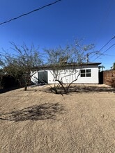 Building Photo - 2132 W Virginia Ave