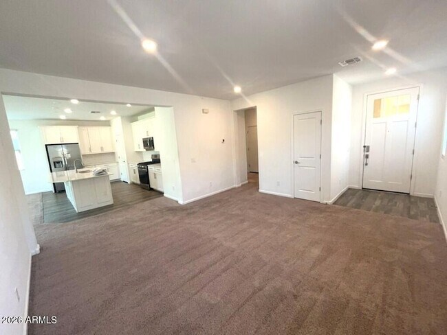 Foto del edificio - 9217 W Willow Bend Ln