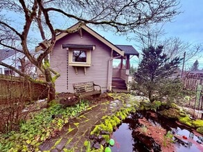 Building Photo - 3115 14th Ave S