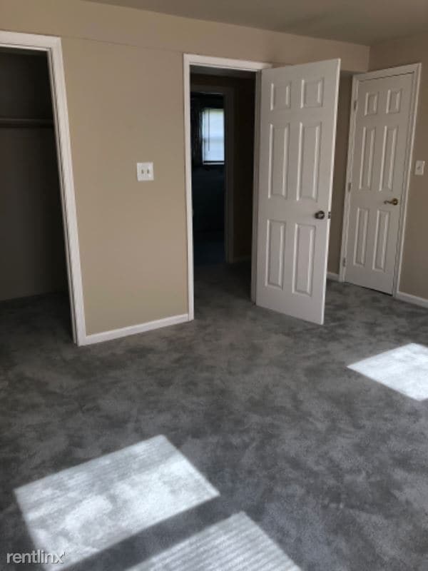Building Photo - 4 br, 3 bath House - 6911 Greenboro Lane