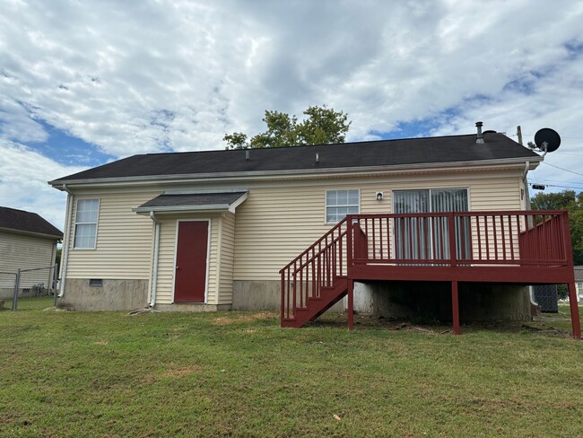 Building Photo - Mt. Juliet nice 3 bedroom with 2 bath home