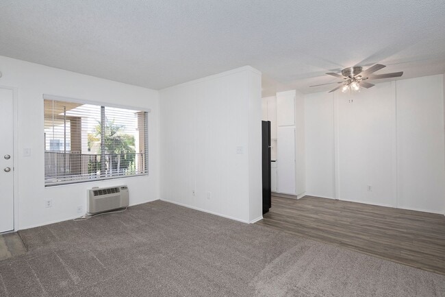 Interior Photo - Four Winds Apartments