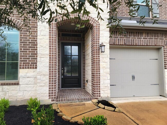 Building Photo - 3311 Rock River Ct