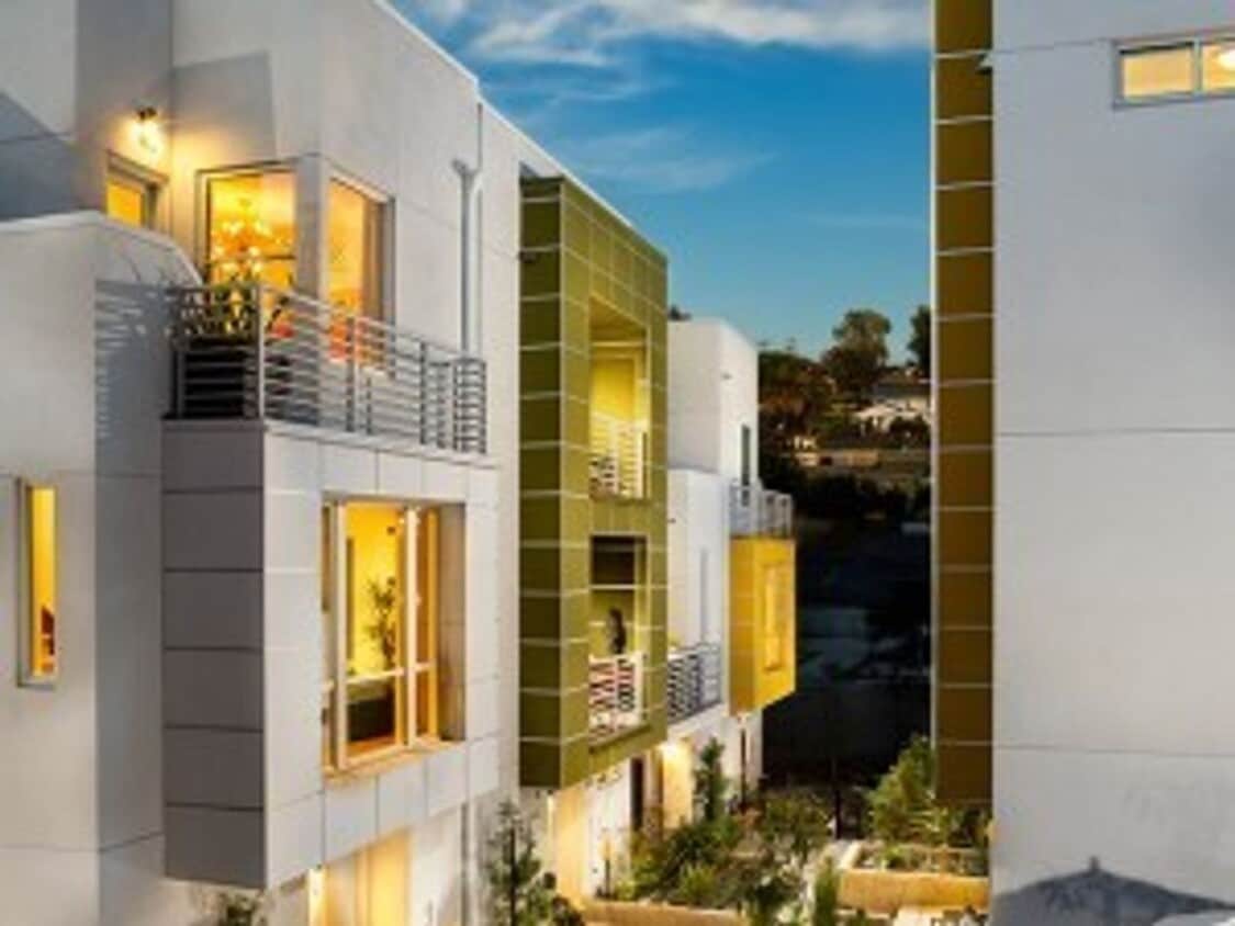 Foto principal - Three-story Silverlake modern home