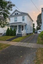 Building Photo - 413 Highland Ave