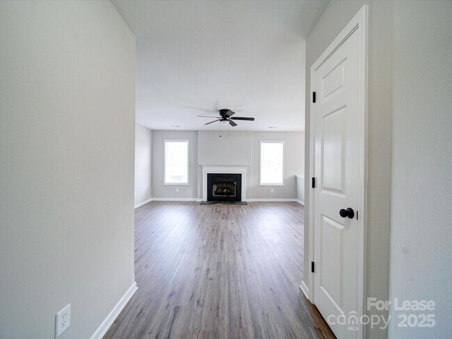 Foto del edificio - 3702 Cardinal Bluff Ln