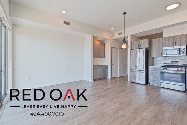 Foto del edificio - 1331 W 7th St