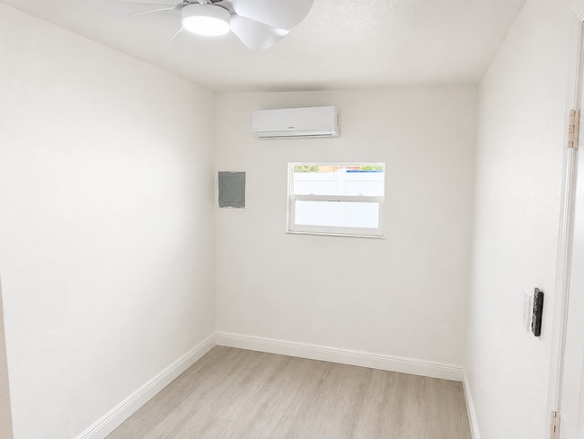 Photo - Charming and fully renovated 1-bedroom, 1-bath ADU for Lease!! Landscaping/Utilities Included House