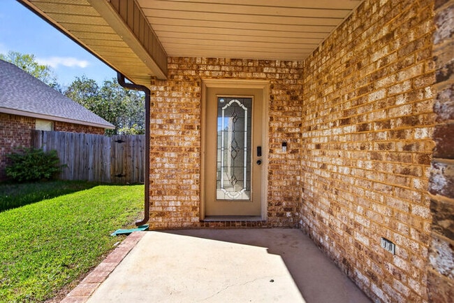 Building Photo - 18137 Canal Jct Dr