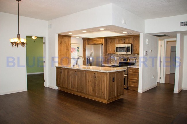 Foto del edificio - 1754 W Dalehaven Cir