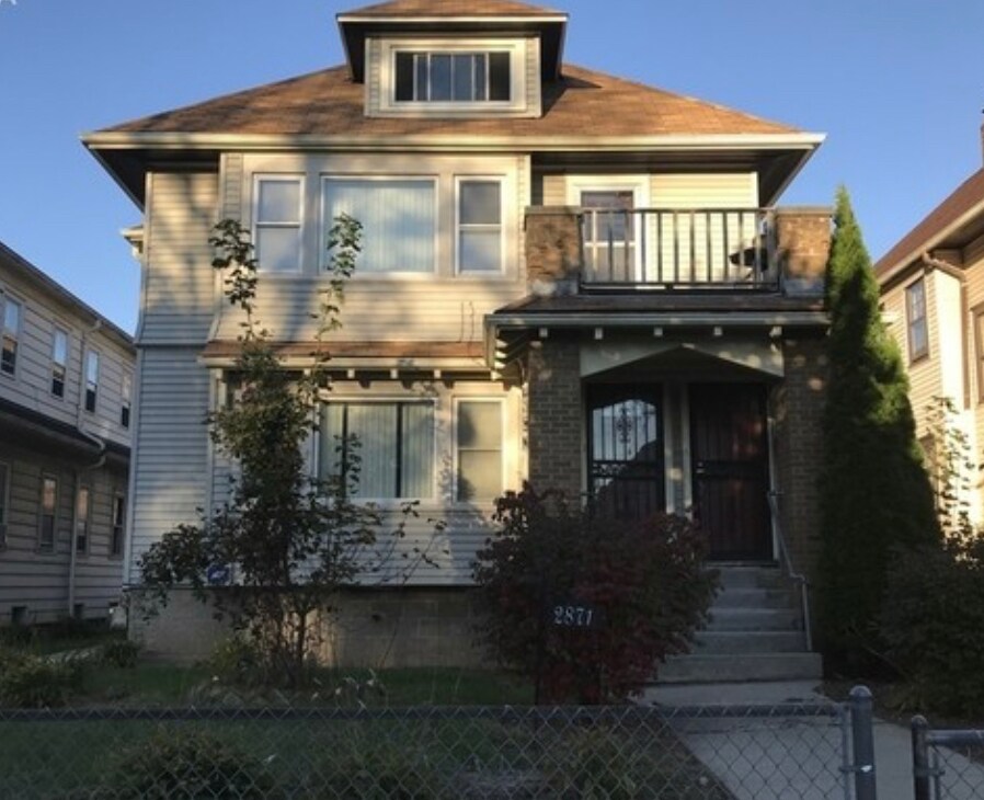 2873 N 49th St, Milwaukee, WI 53210 Townhouse for Rent in Milwaukee