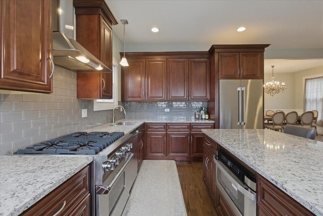 Foto del edificio - 1828 W Berenice Ave