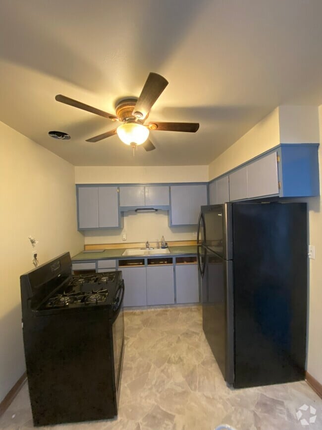 Stockholm Park Apartments for Rent Rockford, IL 1 Rentals