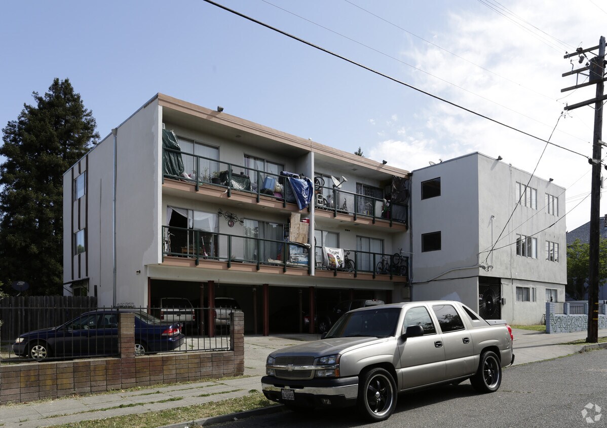 Foto del edificio - 3140 Ellis St